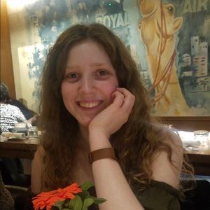 Meet your Posher, Nina